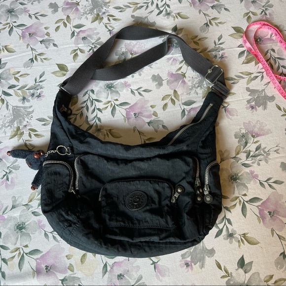 large kipling cross body bag